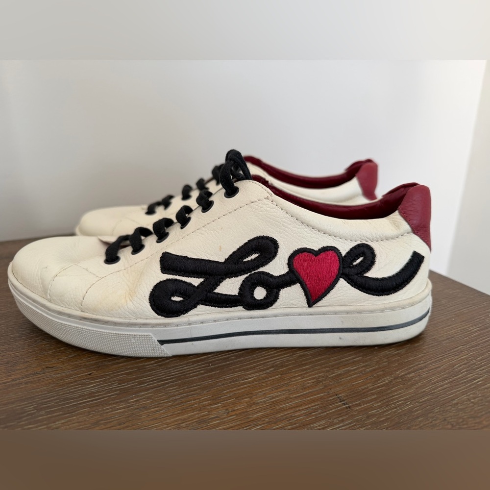 Brighton Love me white Leather Sneakers w Hearts in a 9 - Picture 10 of 15